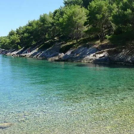 Villa Private Luxury Azzurro On Solta For Up To 10 Persons, Free Parking, Very Close To Beach! Free Kajak & Mountainbikes, Great Living Area & Privacy! *